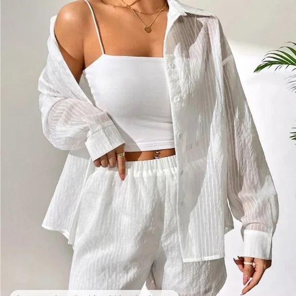 Beautiful beach shirt and shorts - Picture 4 of 6